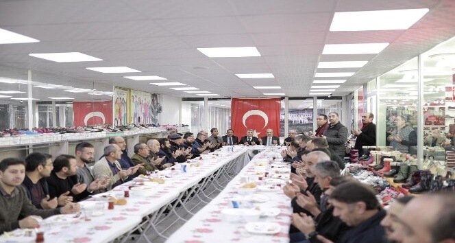 Doğan Ürgüp esnafın derdini dinledi