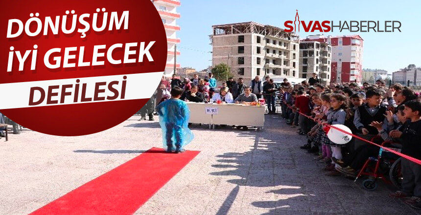 Geri dönüşüm maddelerinden defile yapıldı