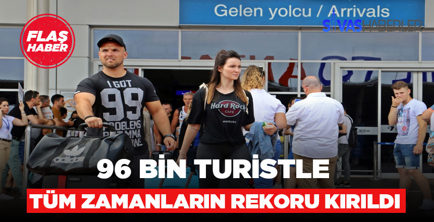 Antalya’ya rekor turist geldiği belirlendi
