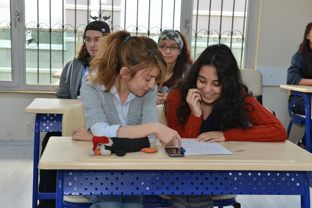 Konyaaltı Etüt Merkezinden yüzde 90 başarı