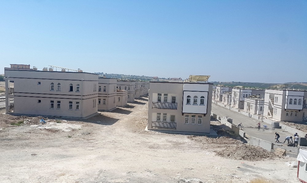 Samsat’ta depremzede vatandaşlar için kura çekildi