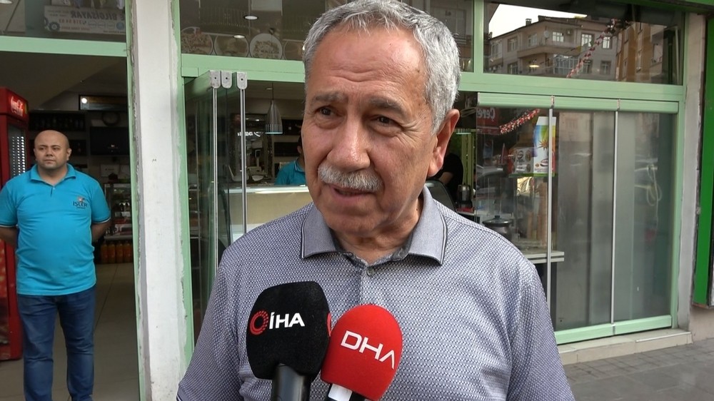 Bülent Arınç’tan yeni parti açıklaması: “Yaptıkları yanlış”