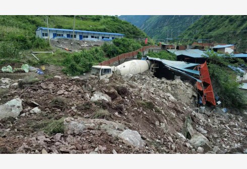 Çin’de heyelan: 17 kişi kayıp