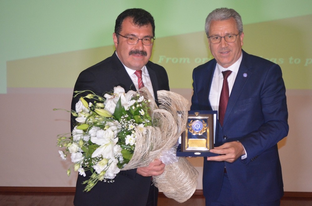 Ege Üniversitesi ’Discovery 100’le araştırmacı ve yatırımcı bir arada
