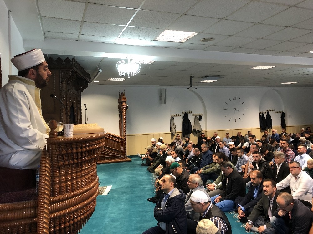 Hamburg’da Kurban Bayramı çoşkusu