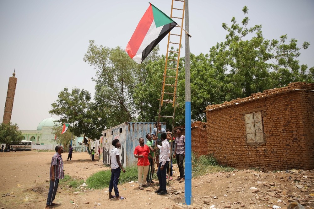 Sudan’da yeni geçiş konseyi 18 Ağustos’ta kurulacak