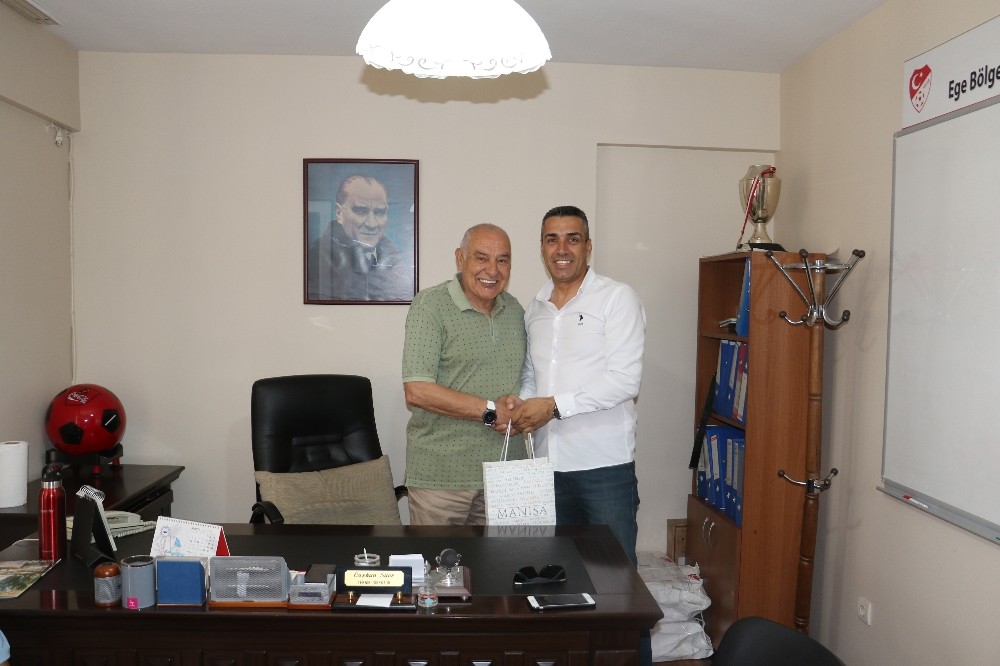 TFF Ege Bölge Baş Antrenöründen Manisa’ya övgü