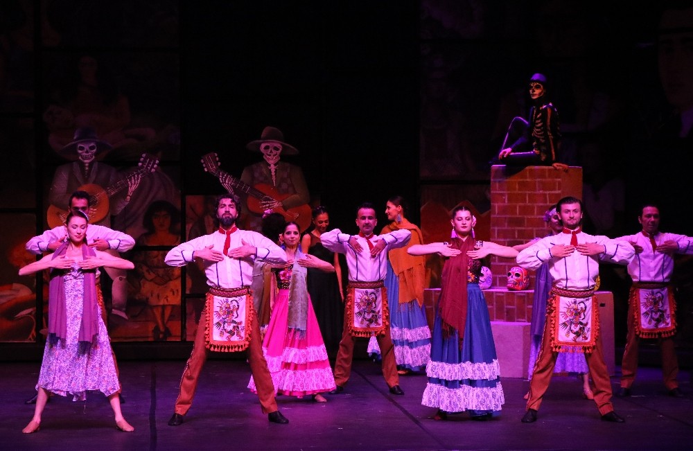 Uluslararası Bodrum Bale Festivali’nin açılışını Bakan Ersoy yapacak