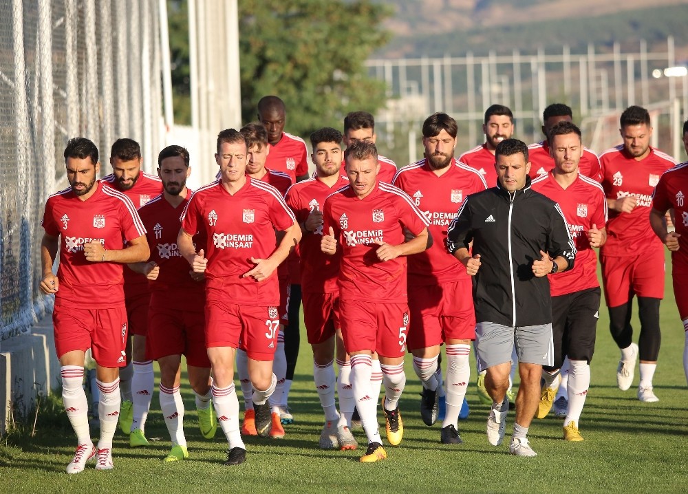 Sivasspor’da Başakşehir maçı hazırlıklarına devam