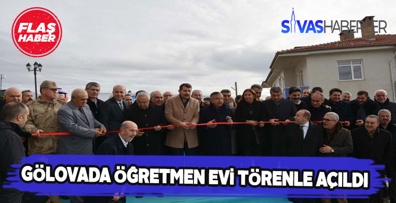 Gölova’ya Öğretmenevi ile Halı Saha yapıldı