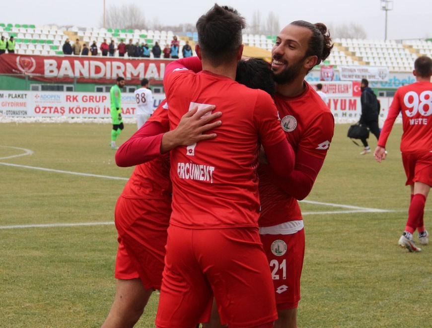 Sivas Belediyespor: 3 – Bandırmaspor: 0 Maç Sonucu