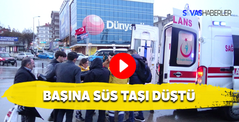 Saat kulesine tırmanan genç hastanelik oldu