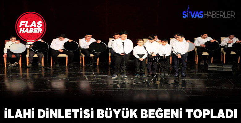 Sivas İl Müftülüğü öğrencilere hediye töreni düzenledi
