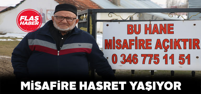 Misafir gelsin diye evine tabela astı