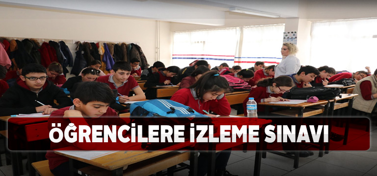 Sivaslı 8. sınıf öğrencileri izleme sınavına girdi