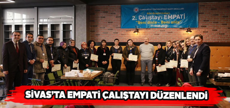 Sivaslı veliler empati çalıştayına katıldı
