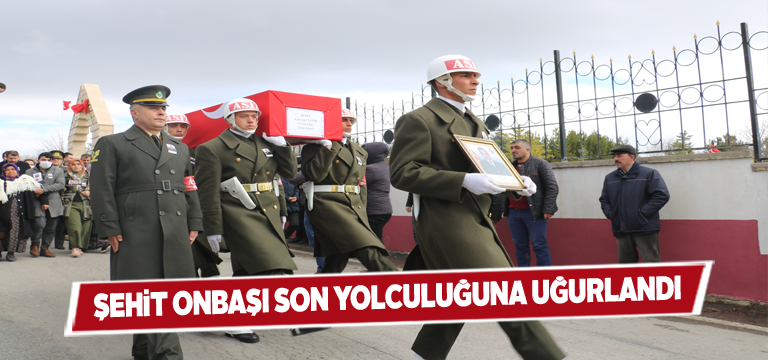 Sivas şehidini son yolculuğuna uğurladı