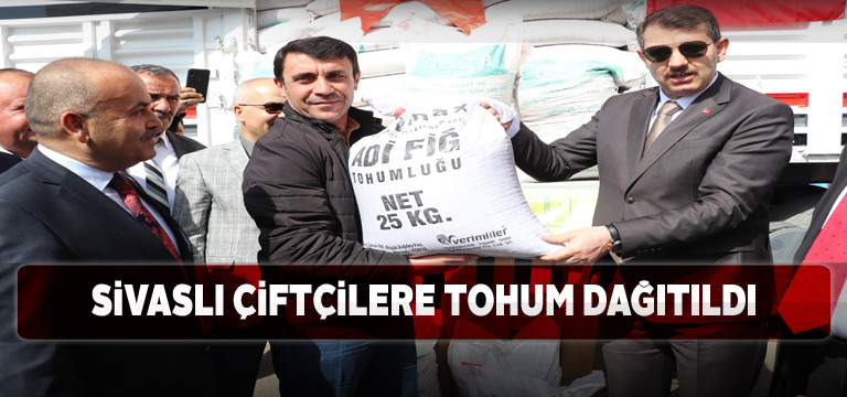 Sivaslı çiftçilere törenle tohum dağıtımı yapıldı