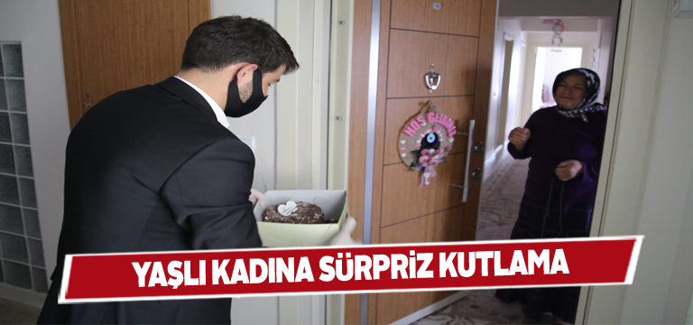 Sivaslı anneye sürpriz doğum günü kutlaması