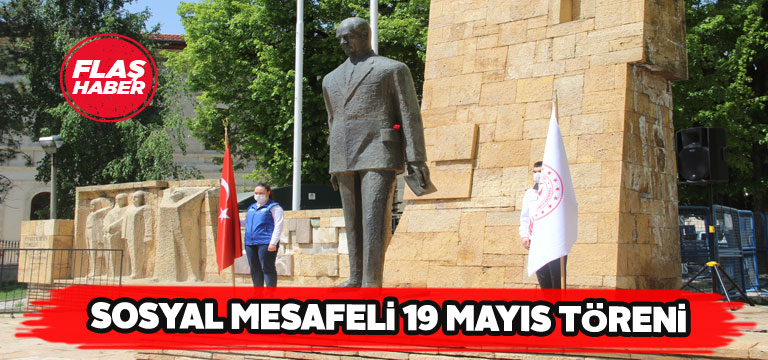 Sivas’ta alışılagelmişin dışında 19 Mayıs töreni