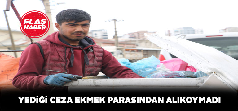 Motorsikleti otoparka çekilen genç, kağıt toplamaktan vazgeçmedi