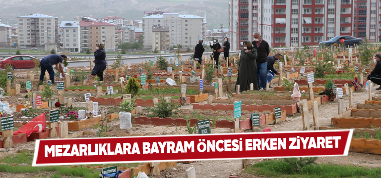 Sivaslılar mezarlıklara akın etti
