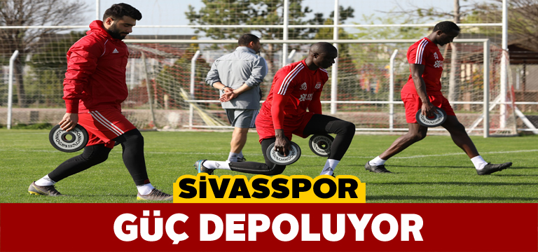 Sivasspor 2 grup halinde sabah akşam çalışıyor