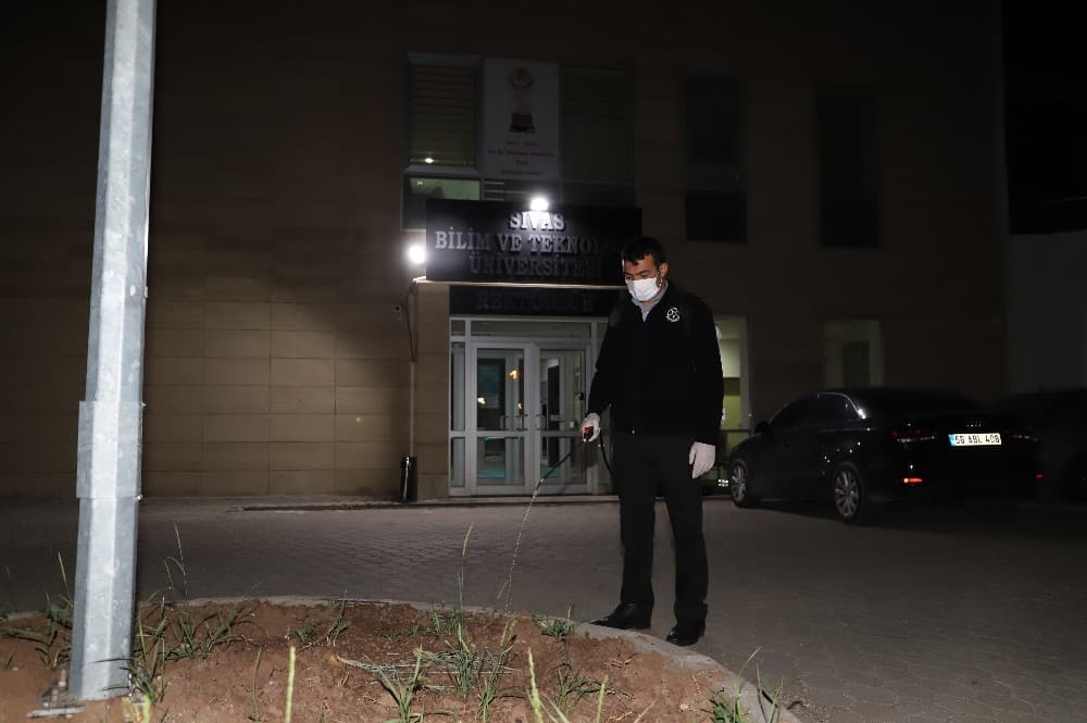 Kene vücutta bekledikçe ölüm riski artıyor