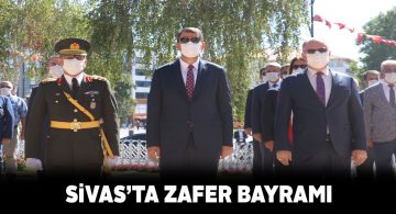 Sivas Cumhuriyet meydanında 30 Ağustos töreni yapıldı