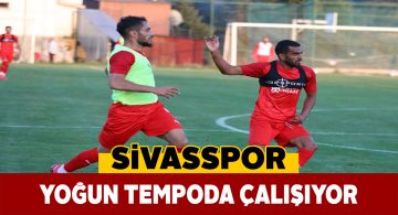 Sivasspor günü çift antrenmanla tamamladı