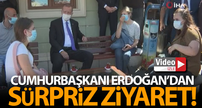 Cumhurbaşkanı Erdoğan, Üsküdar’daki taksi durağını ziyaret etti