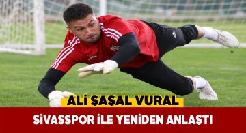 Sivasspor’un yedek kalecisi kulüpte kalıyor