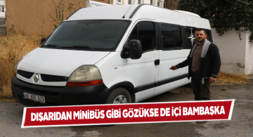 Bu minibüsün içine giren gördüklerine inanamıyor!
