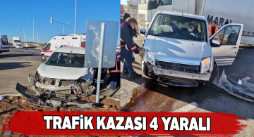 Suşehri’nde iki hafif ticari araç çarpıştı