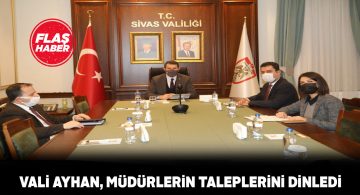 Sivas Valisi Salih Ayhan öğretmenlere teşekkür etti