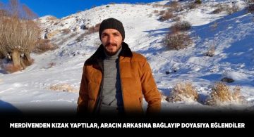 Sivaslı gençler yağan karı eğlenceye çevirdiler