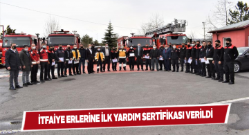 İlk yardım eğitimlerini tamamlayan itfaiye erlerine sertifika