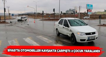 İki otomobil kavşakta çarpıştı: 2 yaralı