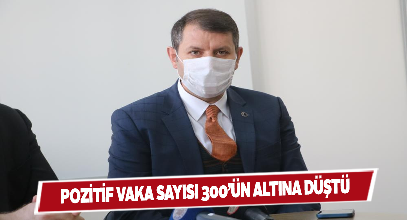 Sivas Valisi öğrencilerle bir araya geldi