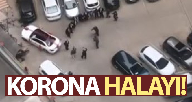 Site otoparkında davul zurna eşliğinde korona halayı