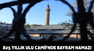 Vali Ayhan Bayram Namazı’nı Ulu Camii’nde kıldı