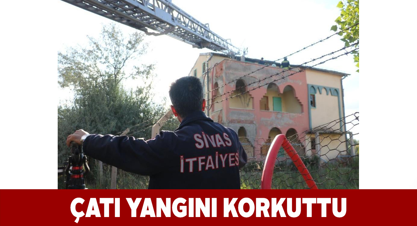 İki katlı binanın çatısında çıkan yangın vatandaşları korkuttu