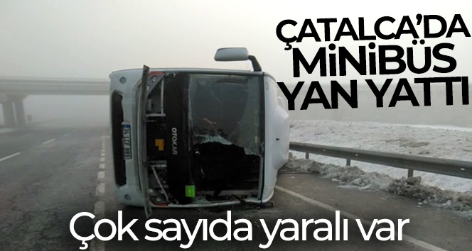 Buzlanma nedeniyle minibüs yan yattı, 10 polis yaralandı
