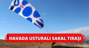 Arkadaşını Havada Ustura Tıraşı Yaptı