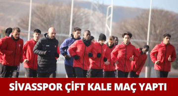 Sivasspor Antrenmanda Çift Kale Maç Yaptı