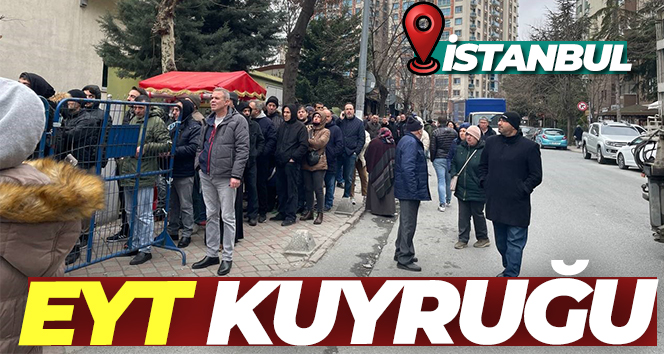 İstanbul’da SGK binaları önünde uzun EYT kuyruğu