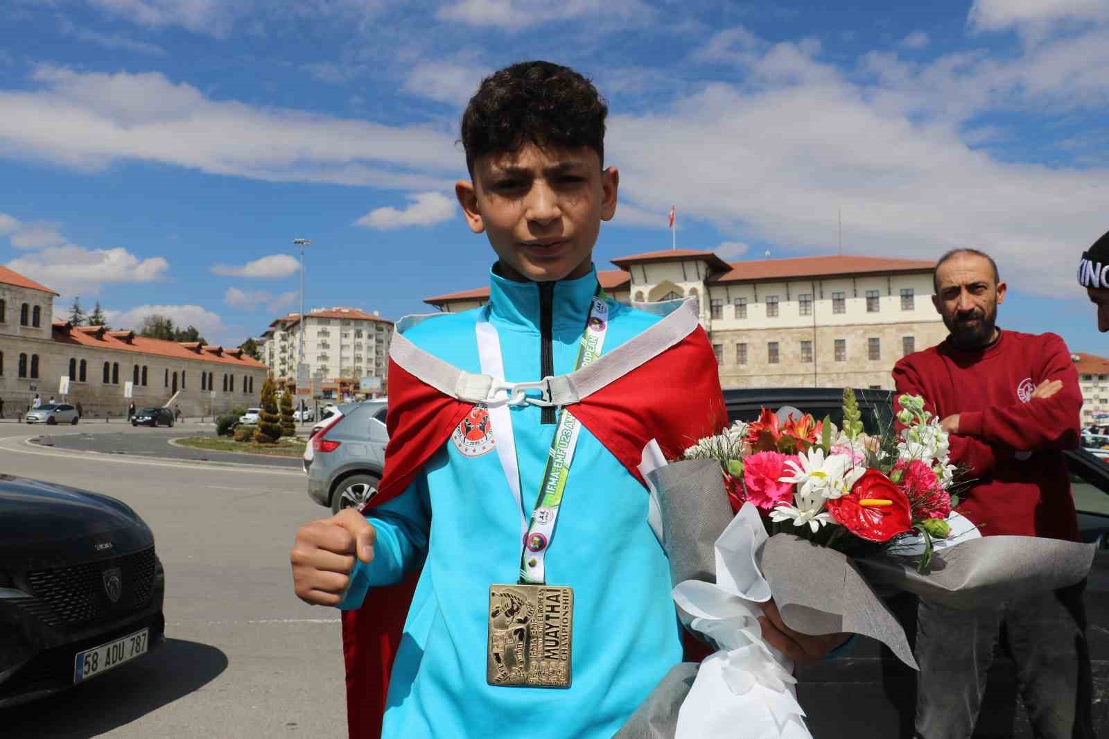 Türkiye’nin Gururu Devran Yanardağ, Avrupa Şampiyonluğuna Ulaştı