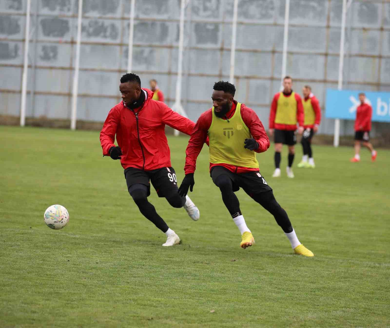 Sivasspor, Başakşehir maçına hazırlanıyor