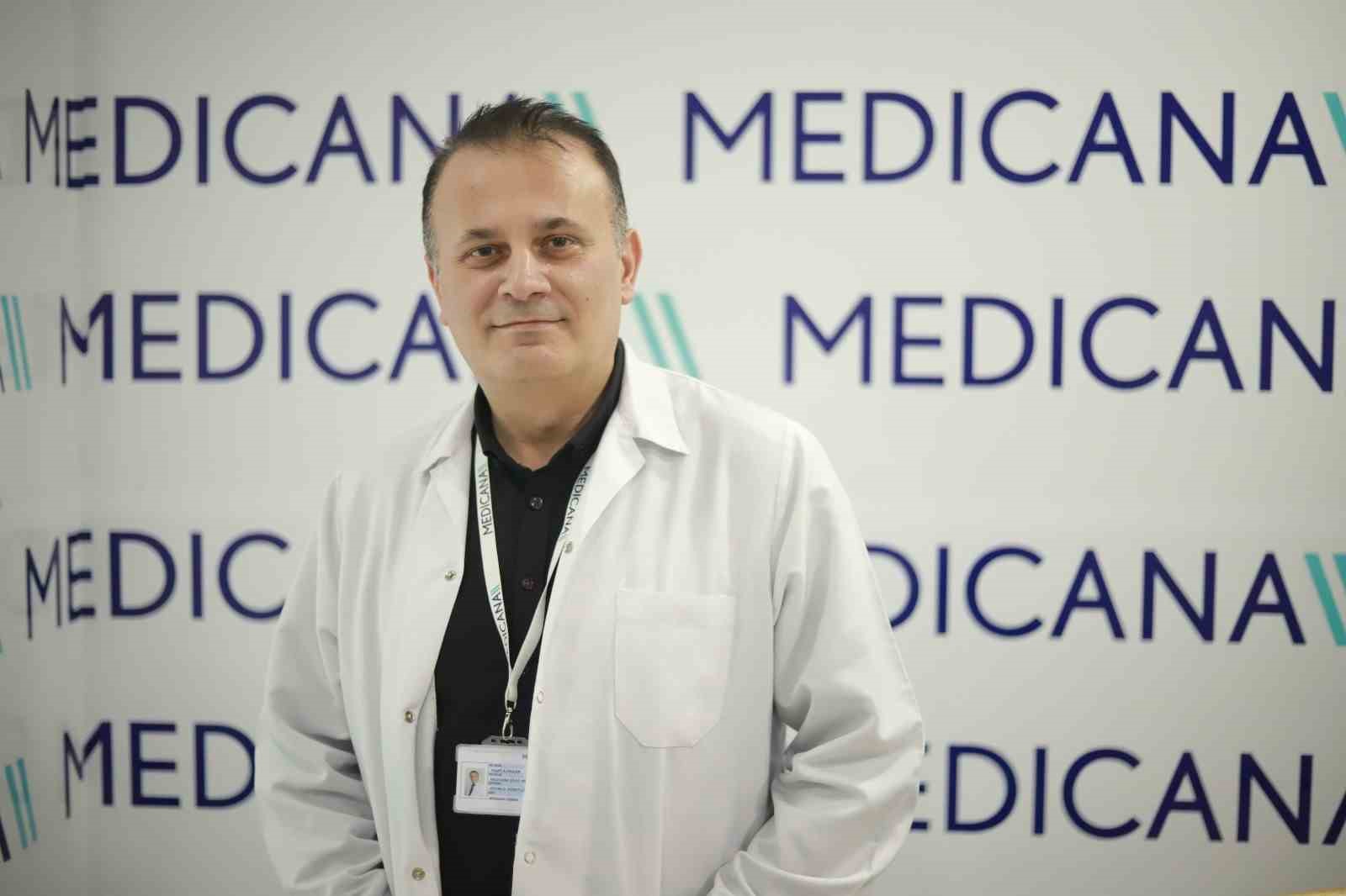 Uzmanlar Uyarıyor! Titreyen Elleriniz Parkinson Hastalığına İşaret Edebilir.