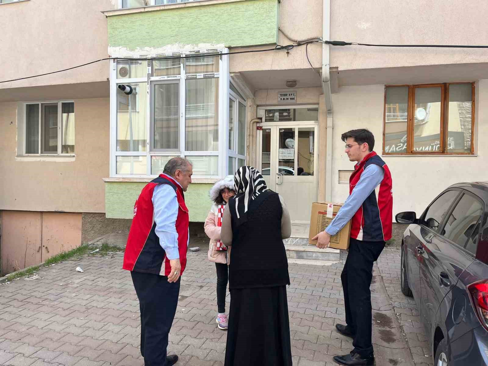 Vakıfların Yardım Eli Sivas’tan Malatya’ya Uzandı